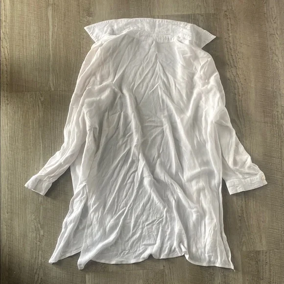 White Button-Up Shirt/ Cover up - Picture 5 of 5